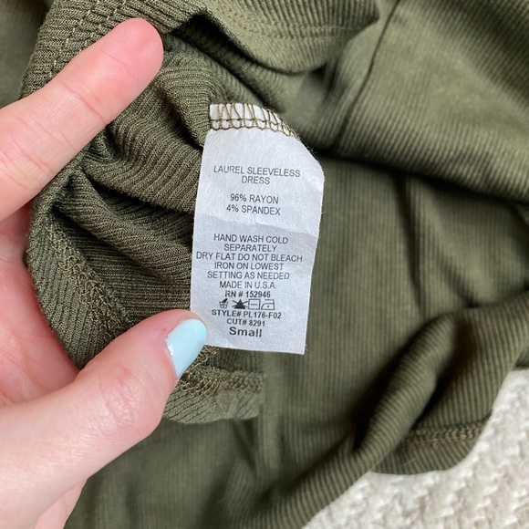 🍃 PPLA GREEN DRESS - Picture 4 of 4